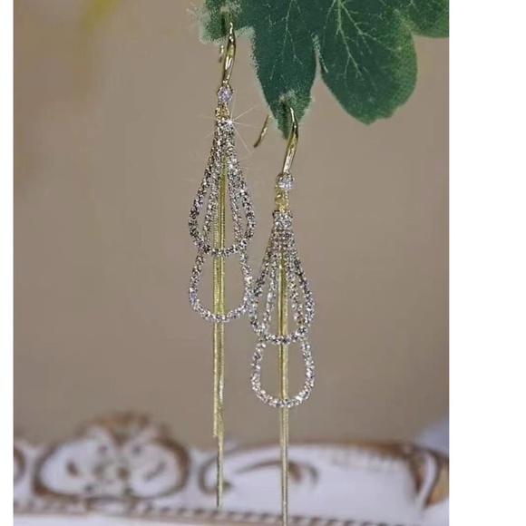 Luxe Gold Tone Double Tear Drop Rhinestone Drop Earrings - Picture 5 of 5